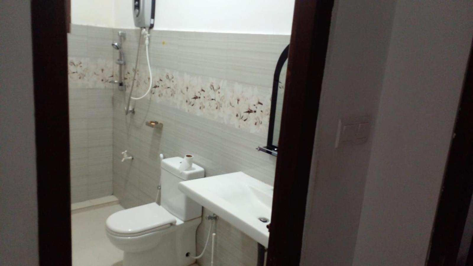 Bosadi Homestay Katunayake Exterior photo